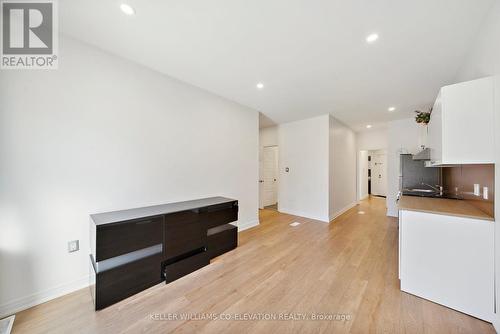 681 Scarlett Road, Toronto, ON - Indoor Photo Showing Other Room