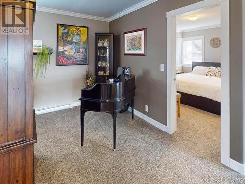 4636 Harwood Ave, Powell River, BC - Indoor Photo Showing Bedroom