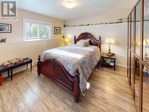 4636 Harwood Ave, Powell River, BC - Indoor Photo Showing Bedroom