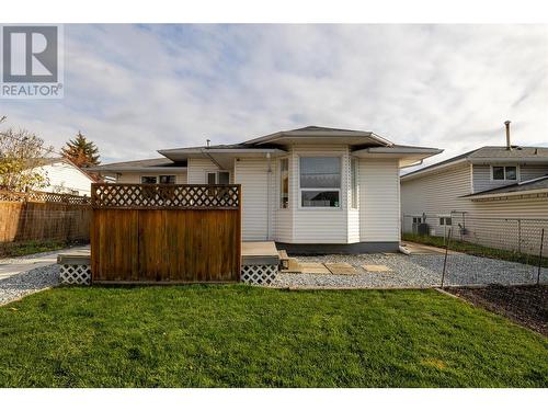 3302 16 Street, Vernon, BC - Outdoor