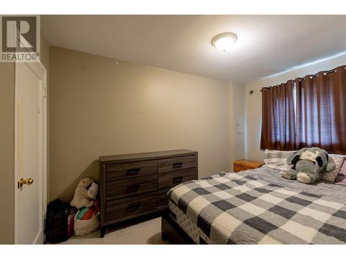 3302 16 Street, Vernon, BC - Indoor Photo Showing Bedroom