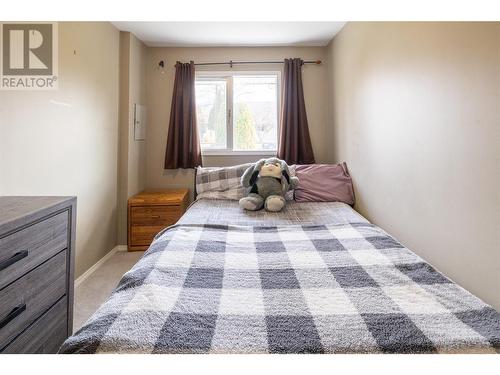 3302 16 Street, Vernon, BC - Indoor Photo Showing Bedroom