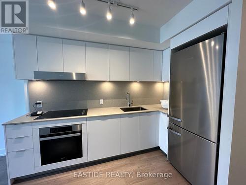 523 - 9 Clegg Road, Markham, ON - Indoor Photo Showing Kitchen