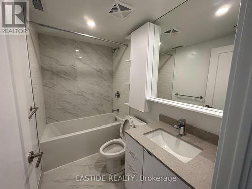 523 - 9 Clegg Road, Markham, ON - Indoor Photo Showing Bathroom