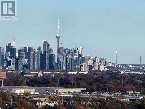 2205 - 30 Elm Drive W, Mississauga, ON - Outdoor With View