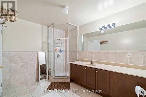 501 - 483 Faith Drive, Mississauga, ON - Indoor Photo Showing Bathroom