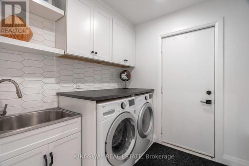 387 Mississagua Street, Niagara-On-The-Lake, ON - Indoor Photo Showing Laundry Room