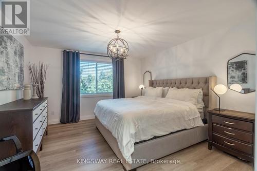 387 Mississagua Street, Niagara-On-The-Lake, ON - Indoor Photo Showing Bedroom