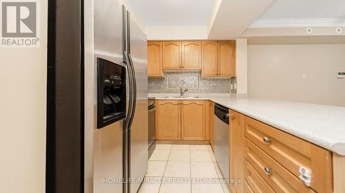 1004 - 125 George Appleton Way, Toronto, ON - Indoor Photo Showing Kitchen