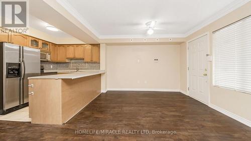 1004 - 125 George Appleton Way, Toronto, ON - Indoor Photo Showing Kitchen