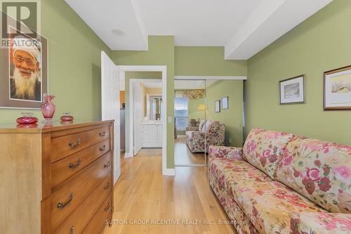 609 - 6 Toronto Street, Barrie, ON - Indoor Photo Showing Other Room