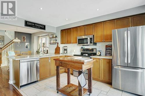 45 Nancroft Crescent, Cambridge, ON - Indoor Photo Showing Kitchen