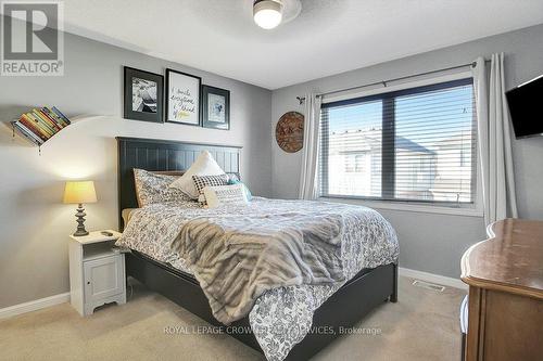 45 Nancroft Crescent, Cambridge, ON - Indoor Photo Showing Bedroom