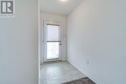 4 - 51 Sparrow Avenue, Cambridge, ON - Indoor Photo Showing Other Room