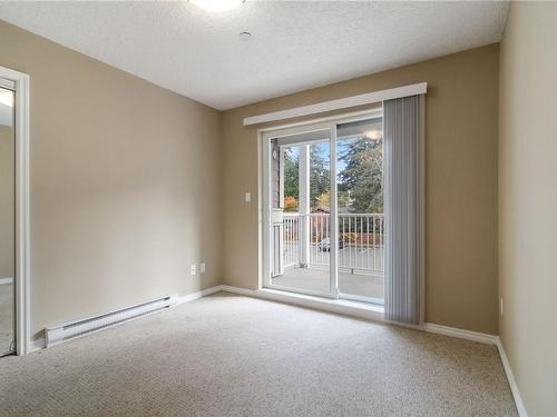 204-2823 Jacklin Rd, Langford, BC - Indoor Photo Showing Other Room