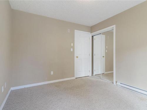 204-2823 Jacklin Rd, Langford, BC - Indoor Photo Showing Other Room