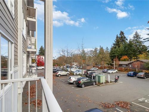 204-2823 Jacklin Rd, Langford, BC - Outdoor