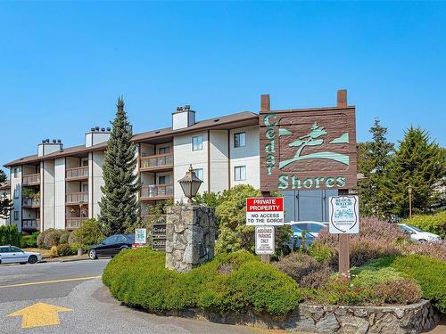 206-73 Gorge Rd West, Saanich, BC - Outdoor With Balcony