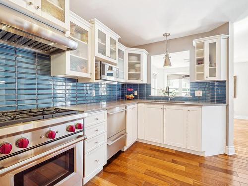 Cuisine - 1 Crois. Du Vallon, Terrebonne (Lachenaie), QC - Indoor Photo Showing Kitchen