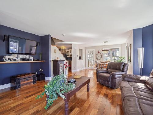 Salon - 1 Crois. Du Vallon, Terrebonne (Lachenaie), QC - Indoor Photo Showing Living Room