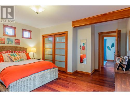 1630 Knox Road, Nelson, BC - Indoor Photo Showing Bedroom