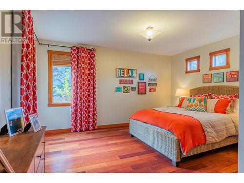 1630 Knox Road, Nelson, BC - Indoor Photo Showing Bedroom