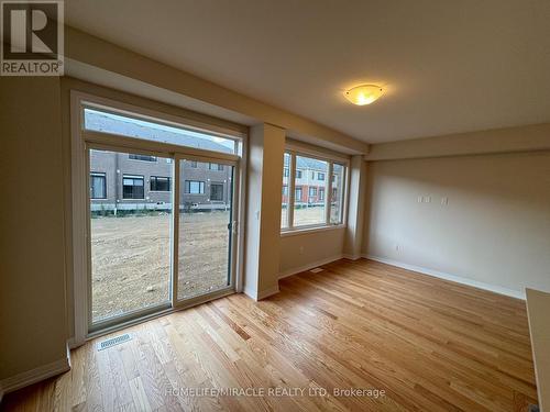 9 - 15 Blacklock Street, Cambridge, ON - Indoor Photo Showing Other Room