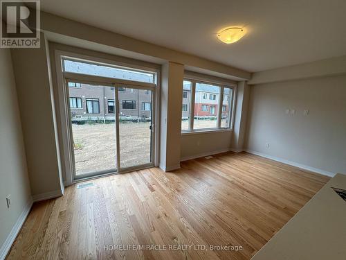 9 - 15 Blacklock Street, Cambridge, ON - Indoor Photo Showing Other Room