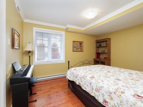 Chambre Ã Â coucher - 1-1740 Rue Du Tournesol, Saint-Lazare, QC - Indoor Photo Showing Bedroom