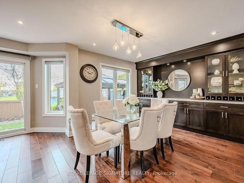 860 Bramble Crt, Mississauga, ON - Indoor Photo Showing Dining Room