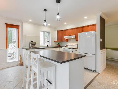 Cuisine - 2206 Ch. Mcgill, Sainte-Julienne, QC - Indoor Photo Showing Kitchen