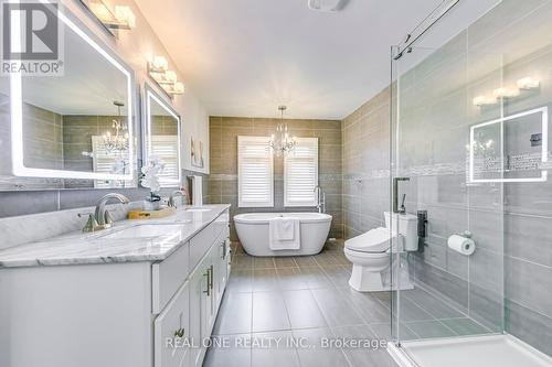 3401 Water Lily Court, Mississauga, ON - Indoor Photo Showing Bathroom