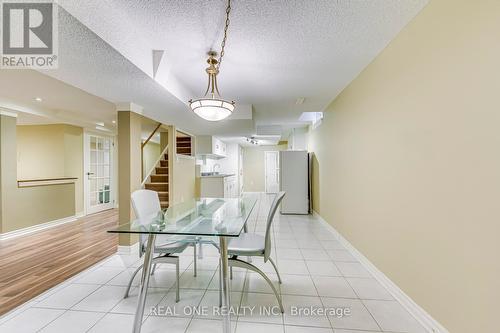 3401 Water Lily Court, Mississauga, ON - Indoor Photo Showing Dining Room