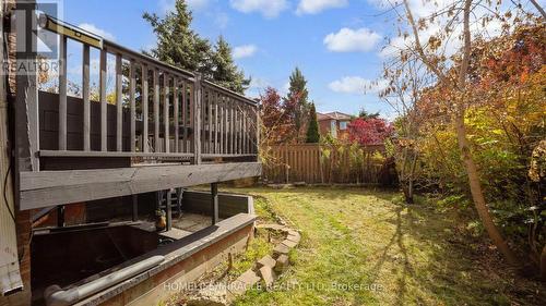 38 Salem Court, Brampton, ON - Outdoor