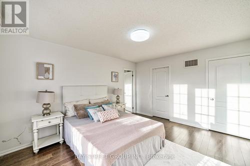 2746 Bur Oak Avenue, Markham, ON - Indoor Photo Showing Bedroom