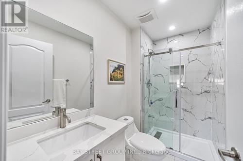 2746 Bur Oak Avenue, Markham, ON - Indoor Photo Showing Bathroom