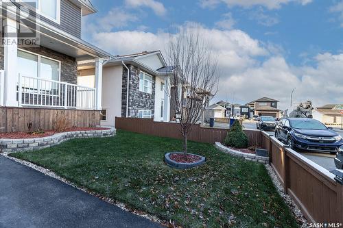 214 Bentley Court, Saskatoon, SK - Outdoor With Deck Patio Veranda