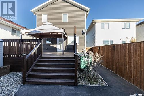 214 Bentley Court, Saskatoon, SK - Outdoor With Deck Patio Veranda