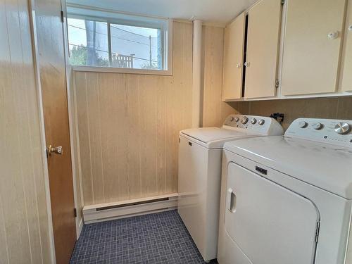 Salle de lavage - 8379 Rue Des Trois-Mâts, Lévis (Desjardins), QC - Indoor Photo Showing Laundry Room