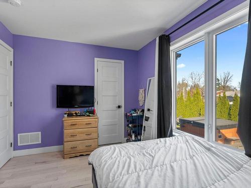 Bedroom - 290 Rue Guertin, Saint-Roch-De-Richelieu, QC - Indoor Photo Showing Bedroom