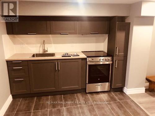 10 Dearbourne Avenue, Toronto, ON - Indoor Photo Showing Kitchen