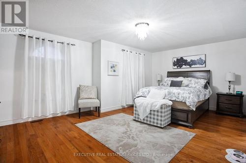 3070 Meadowgate Boulevard, London, ON - Indoor Photo Showing Bedroom