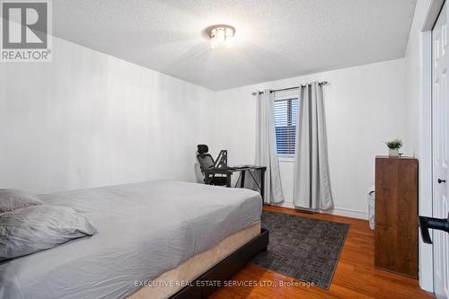 3070 Meadowgate Boulevard, London, ON - Indoor Photo Showing Bedroom