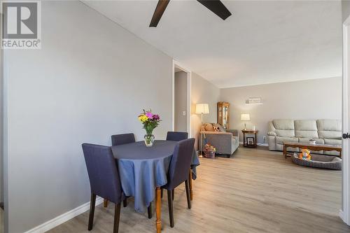 123 Bedford Crescent, Sarnia, ON - Indoor Photo Showing Dining Room