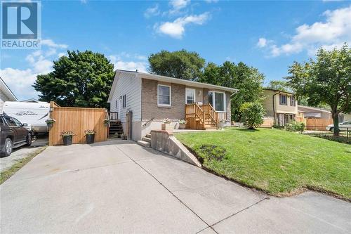 123 Bedford Crescent, Sarnia, ON - Outdoor