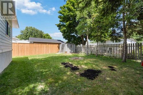 123 Bedford Crescent, Sarnia, ON - Outdoor