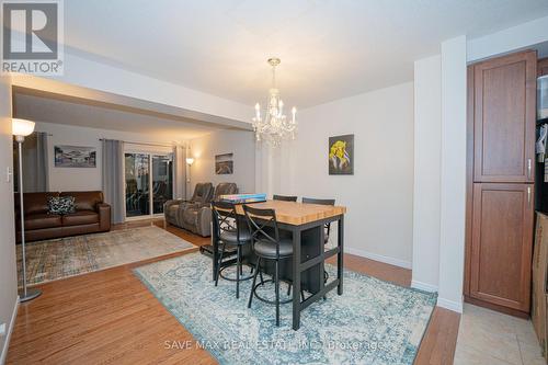 15 Eliza Avenue N, Kitchener, ON - Indoor Photo Showing Dining Room