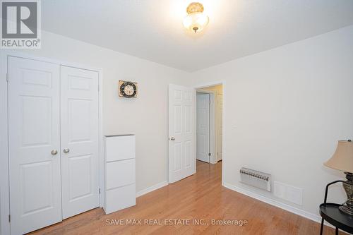 15 Eliza Avenue N, Kitchener, ON - Indoor Photo Showing Other Room