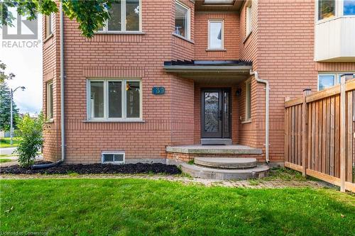 Entrance to property with a lawn - 139 Shady Pine Circle, Brampton, ON - Outdoor