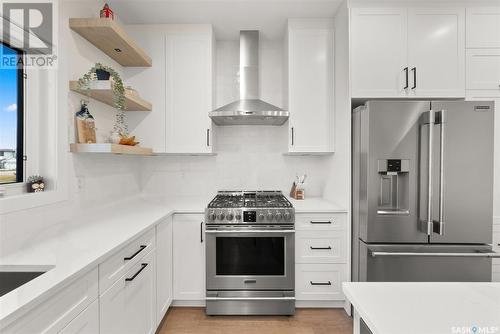 5217 E Green Crescent, Regina, SK - Indoor Photo Showing Kitchen With Upgraded Kitchen